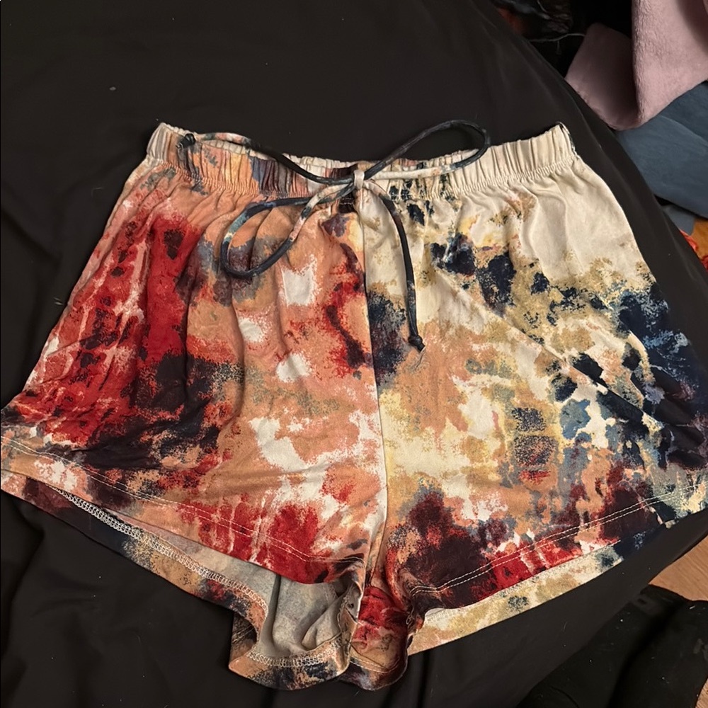 Multicolor Tie-Dye Women's Shorts